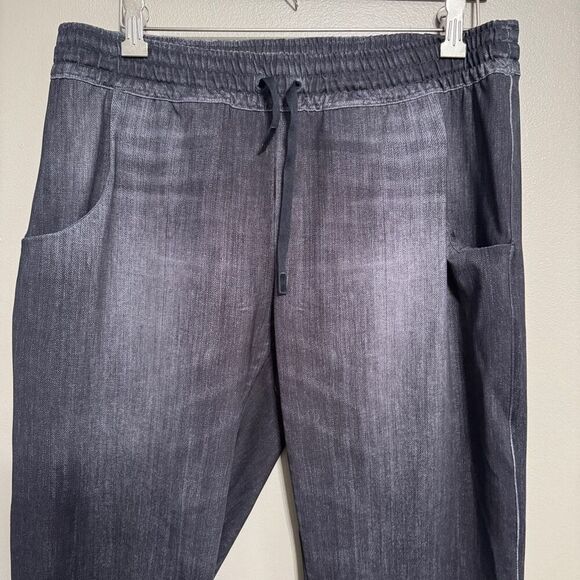 Lucy IndiGo Go Everywhere Joggers size medium - Picture 4 of 8